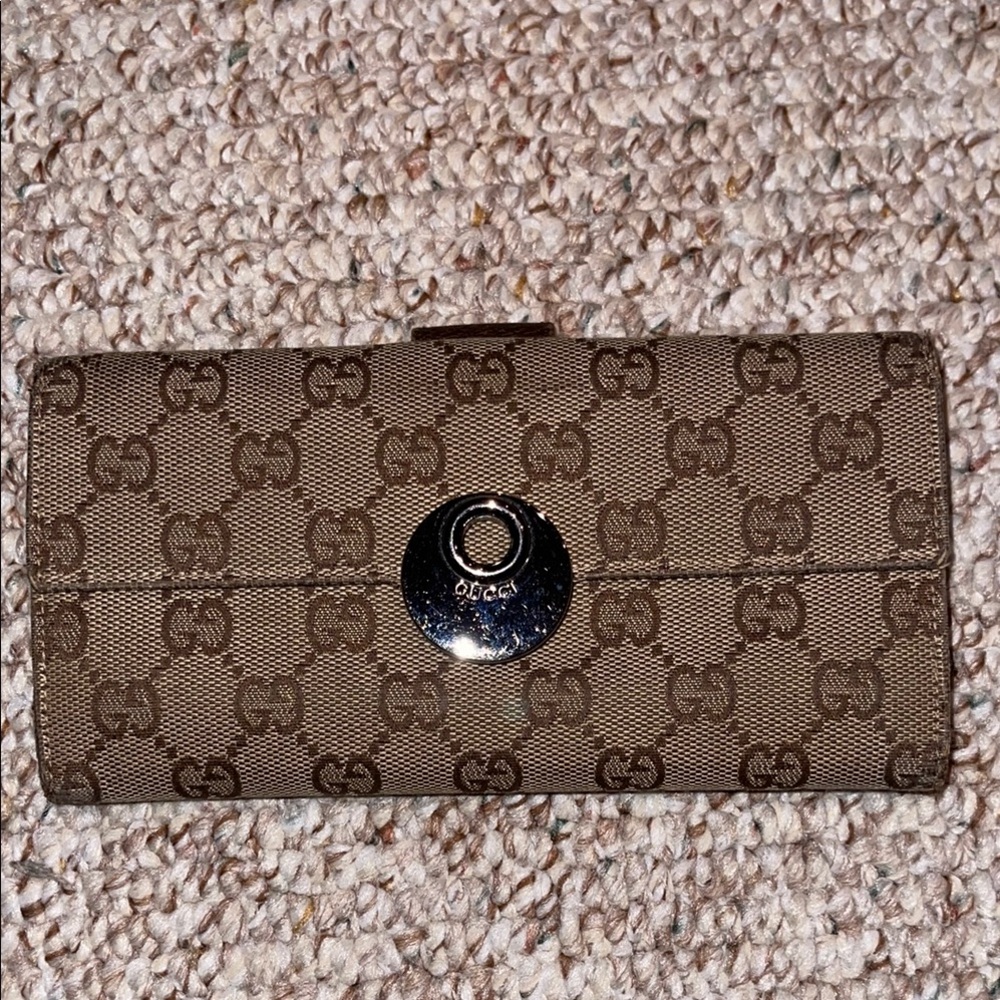 Gucci Eclipse Brown Monogram Wallet - Picture 2 of 16